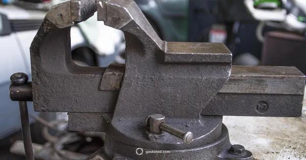 Gasket vs O-Ring - Gasketed